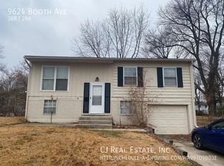 9624 Booth Ave, Kansas City, MO 64134