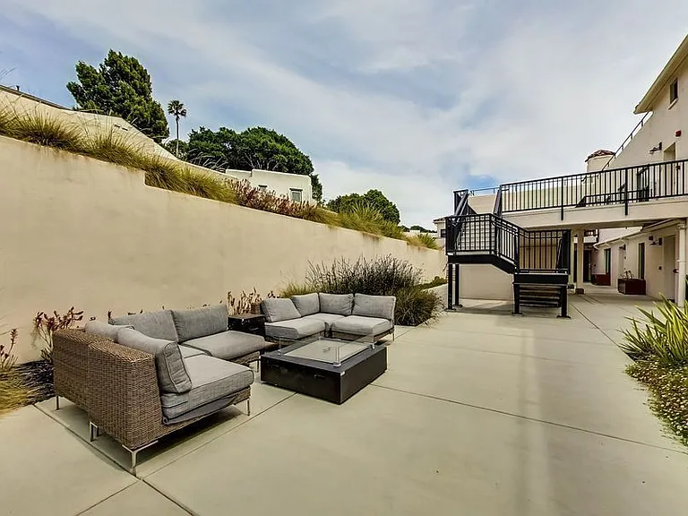 The Paloma at Oakland Hills — Photo 45