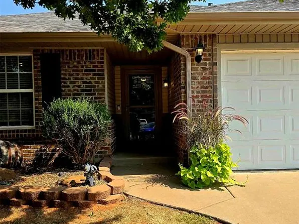 815 Monarch Way, Purcell, OK 73080