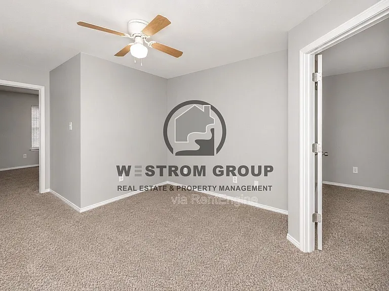 4010 Southern Charm Ct — Photo 23