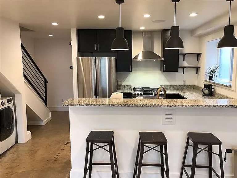 1-228 Webster St NE #1 — Photo 17