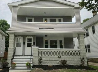 2096 Wascana Ave, Lakewood, OH
