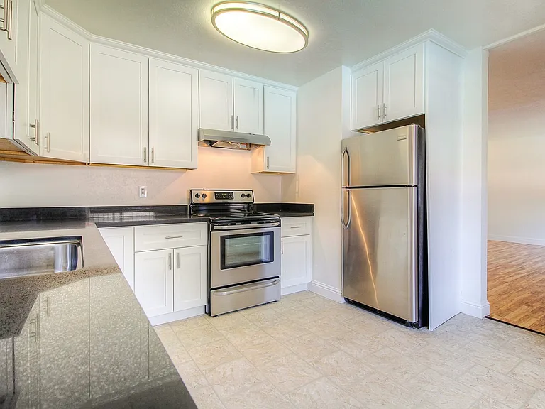 6233 Montecito Blvd #24 — Photo 3