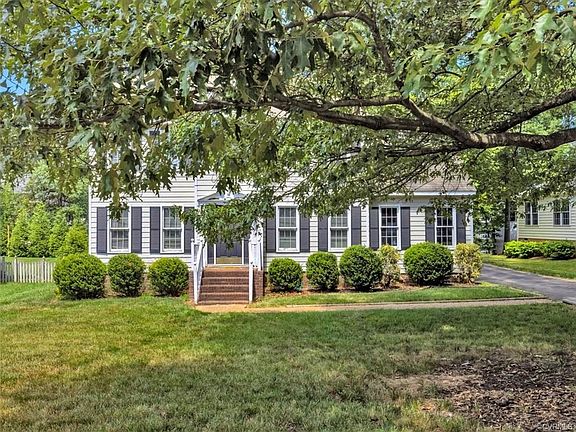 2nd image of 9516 Southmill Dr