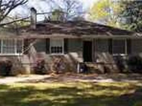 3264 S Hull St, Montgomery, AL 36105