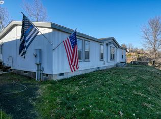 1915 SW Sunset Dr, Pendleton, OR 97801
