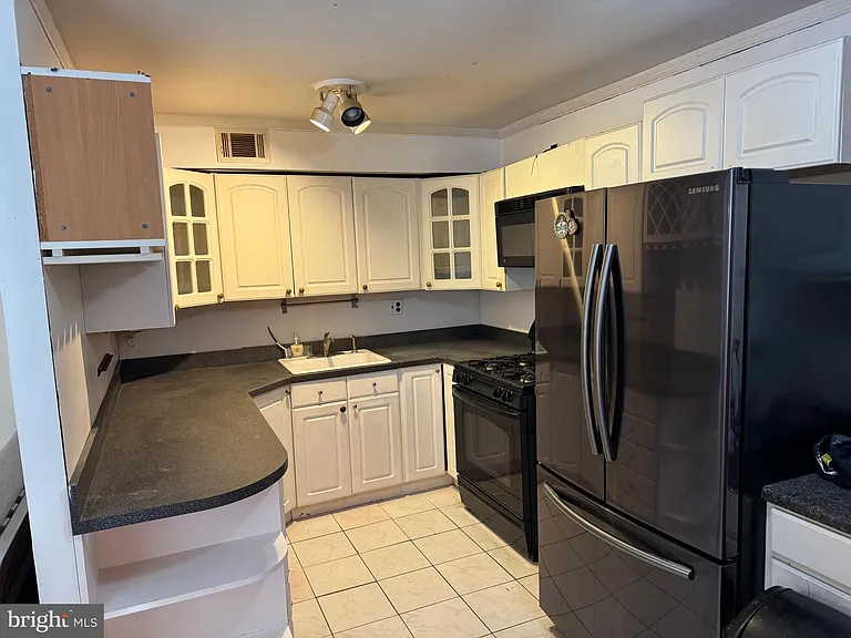 10826 E Keswick Rd — Photo 4