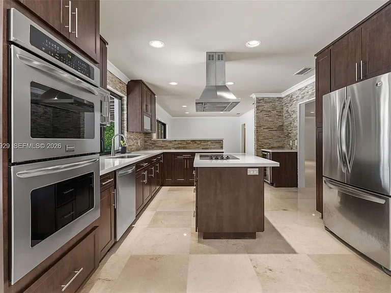 15221 SW 82nd Ave — Photo 9