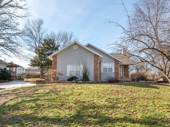 5827 S Farm Road 157, Springfield, MO 65810