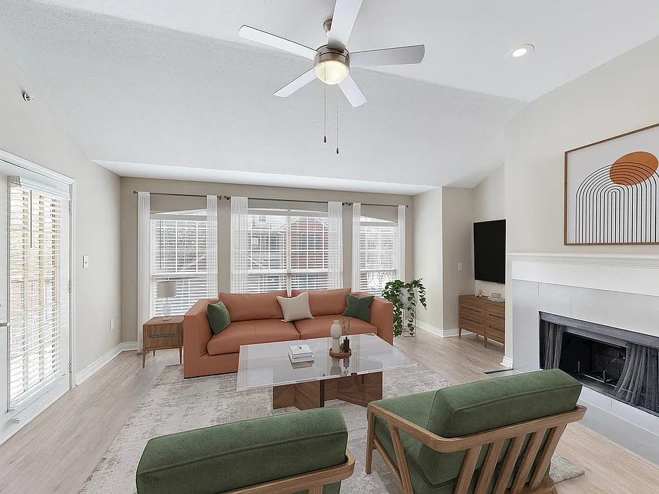Lakeside at Coppell Apartments