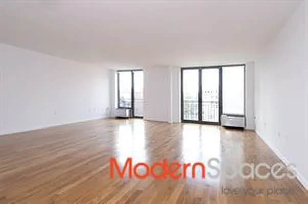 Sold by Modern Spaces | media 26