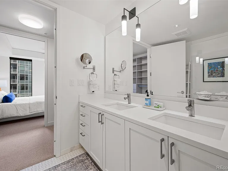 1750 Wewatta St #901 — Photo 27