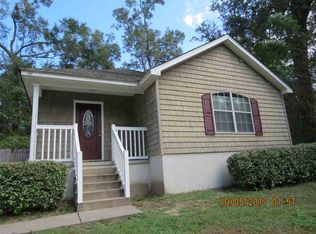 49 Atkinson Rd, Crawfordville, FL 32327