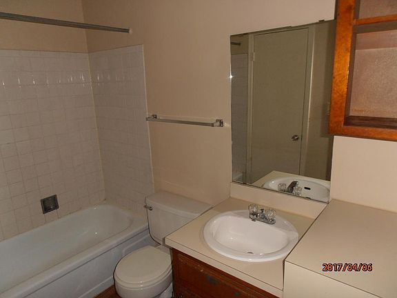 4th image of 6405 NW Oak Ave #7hpcf92rp