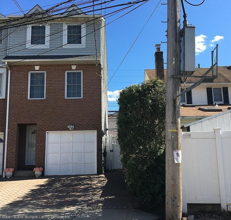 1st image of 28 Cannon Ave