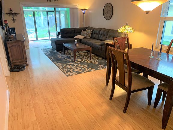 5th image of 4153 Randolph Ct