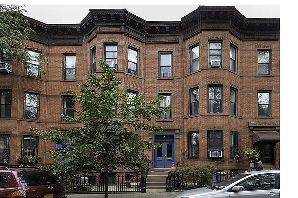 Rented by Dwell Residential Inc | media 14