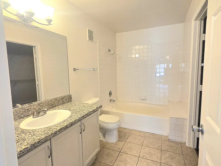 7604 Connemara Ave — Photo 19