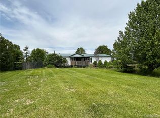 8610 Peck Rd, Marlette, MI 48453