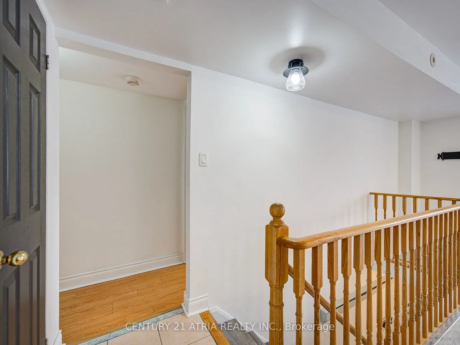 2 bed, $2,350 — Photo 4
