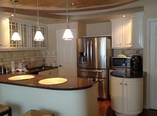 40 Northampton Rd, Amsterdam, NY 12010