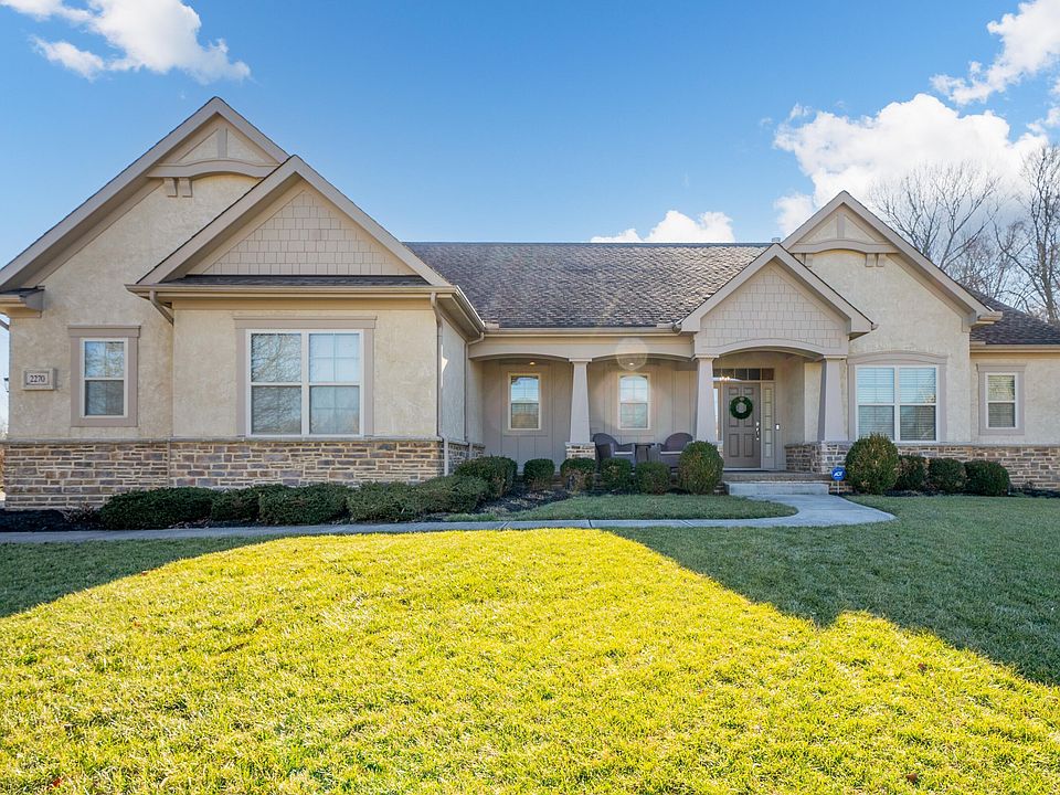 1st image of 2270 Maple Leaf Cir