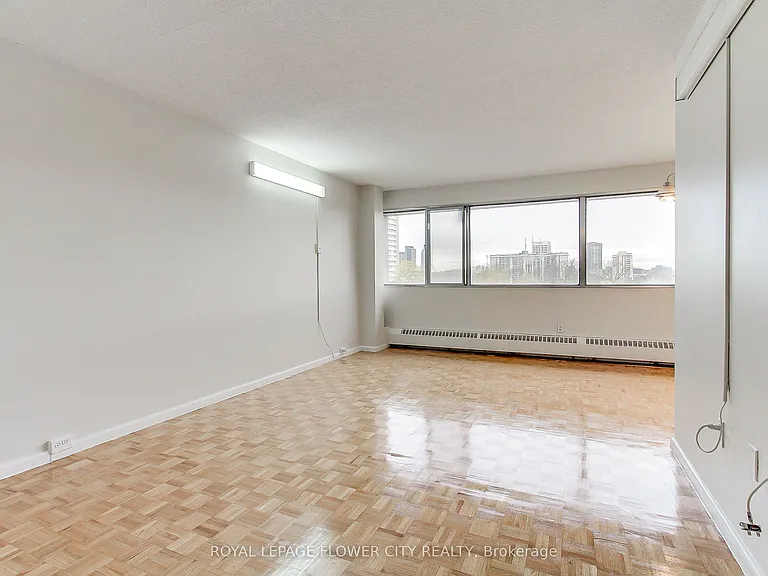 10 Sunny Glen Cres #909 — Photo 22