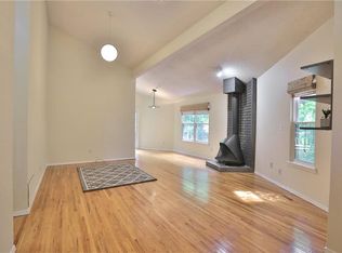 824 E Jackson Dr, Fayetteville, AR 72701