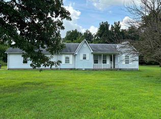 8715 State Route 166 E, Fulton, KY 42041