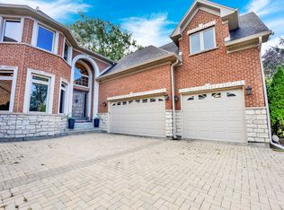 2323 Douglas Ave, Des Plaines, IL 60018