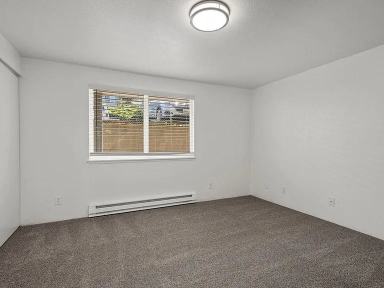Park Ridge Apartments — Photo 3