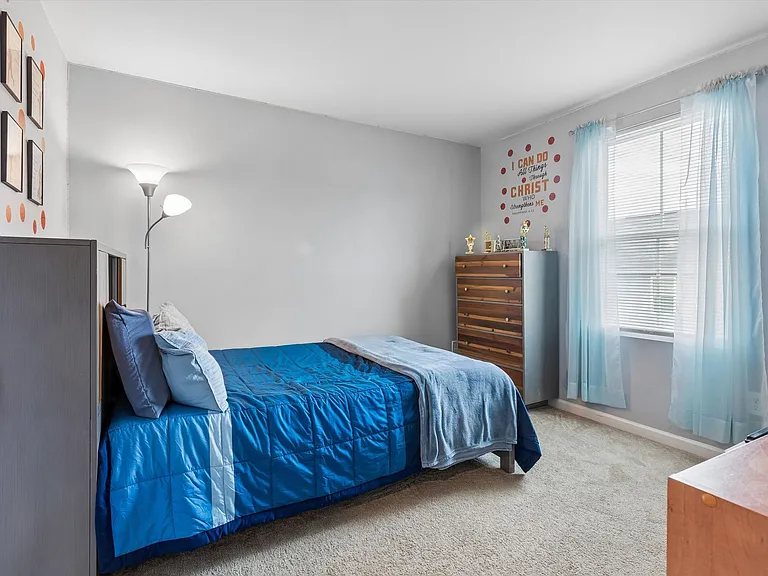 1111 Marquis Pkwy — Photo 37