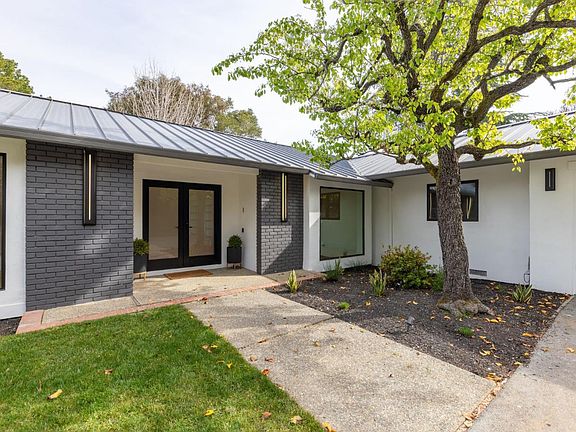 4th image of 340 Arden Rd