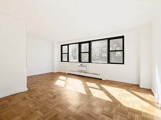 Rented by GoodRock Realty | media 3