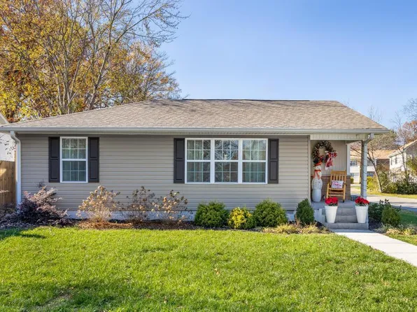 1482 E State Line Rd, Rossville, GA 30741