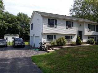15 N Capalbo Dr, Westerly, RI 02891