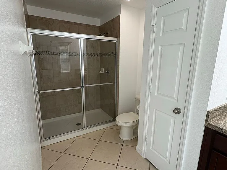 2875 Sunstone Dr — Photo 32