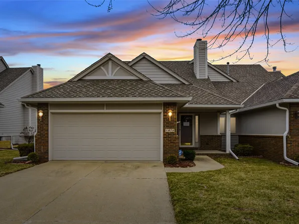 1476 Pompano Dr, Clive, IA 50325