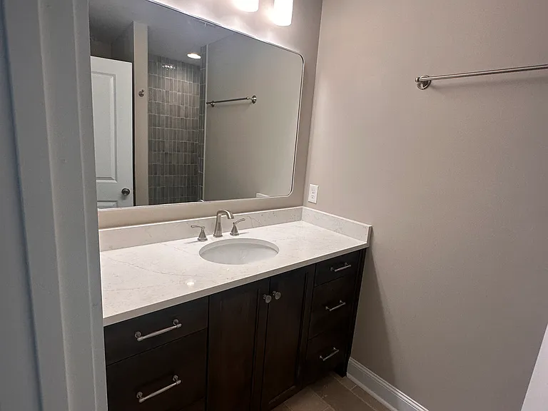 2130 S Lumpkin St — Photo 19