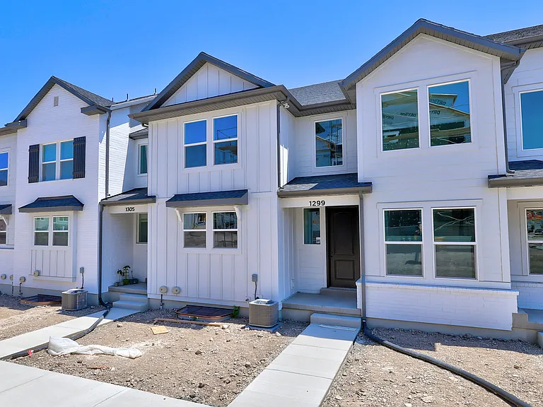 1299 N 3960 W — Photo 33