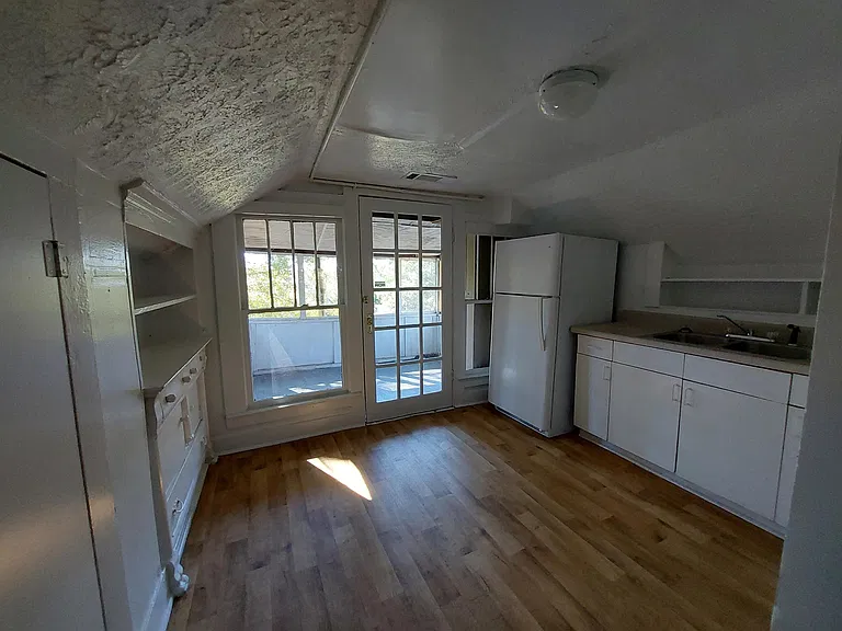 547 Atlanta Ave SE #4 — Photo 7