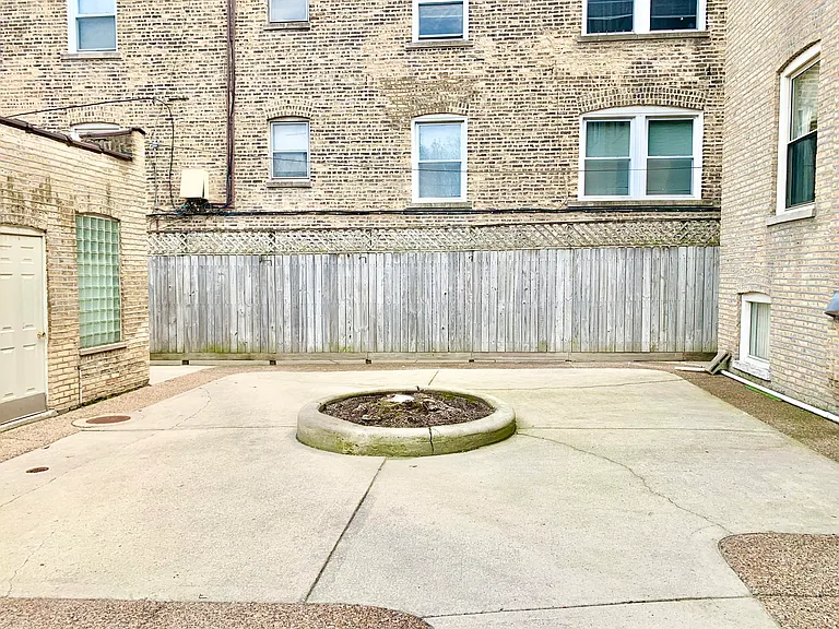 5787 N Ridge Ave #2 — Photo 21
