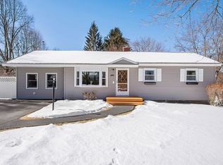 180 Rolling Acres Rd, Lunenburg, MA 01462