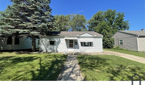 1st image of 1008 N Sunset Ave