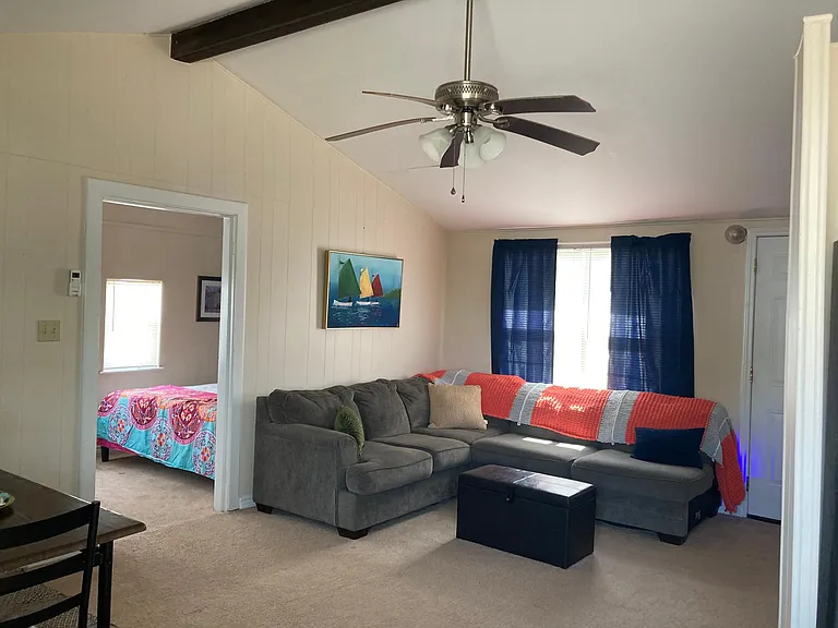 26 Bayberry Cir #UPPER — Photo 8