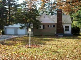 215 Oak Ln, Goshen, IN 46528