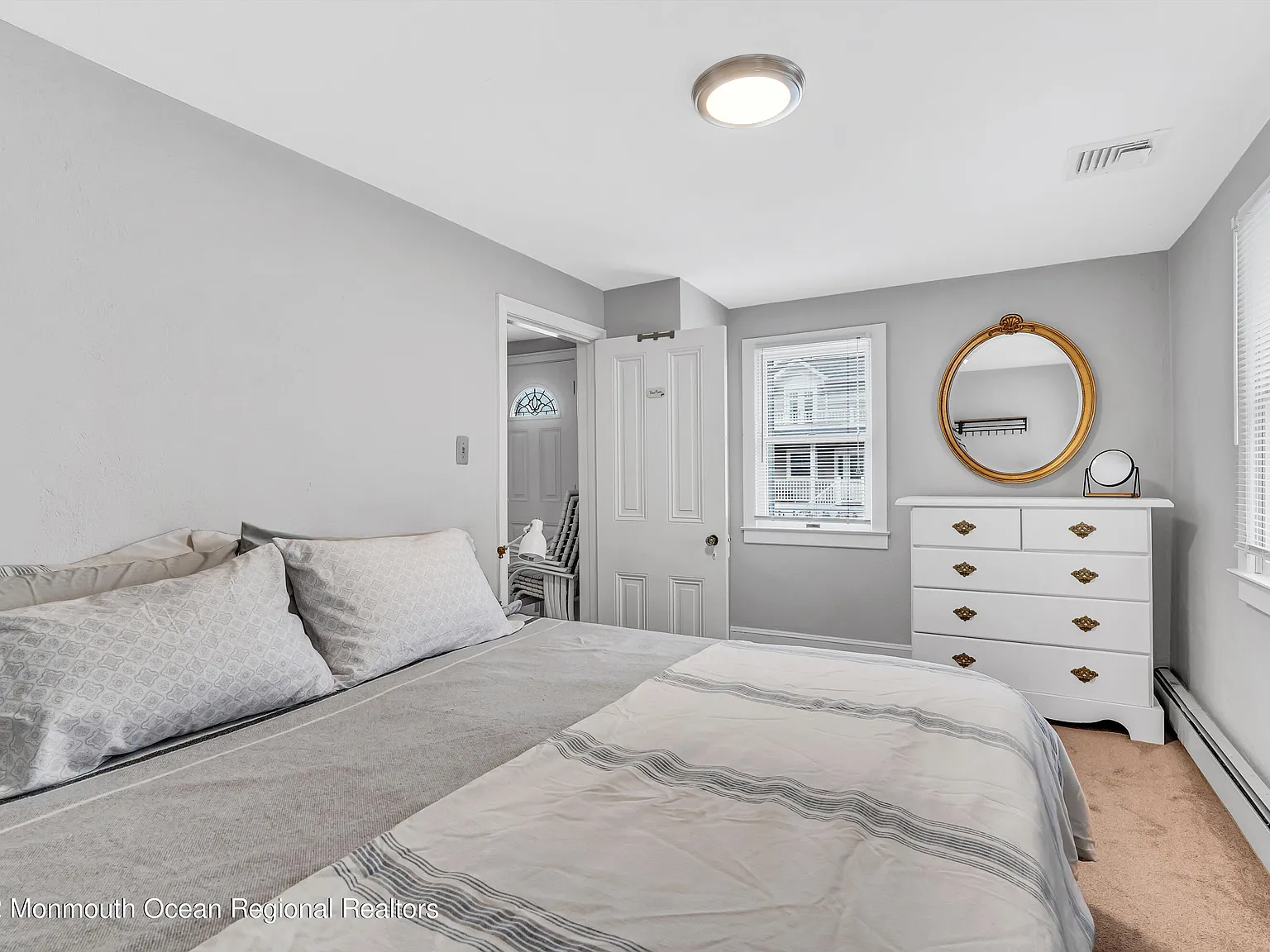 7 bed, 1976 sqft, $4,500 — Photo 3