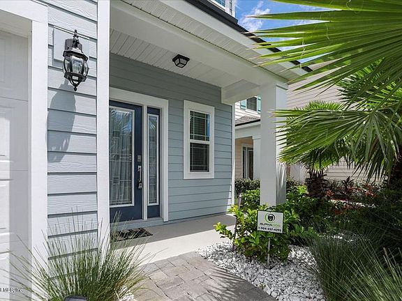 2nd image of 3923 Coastal Cove Cir