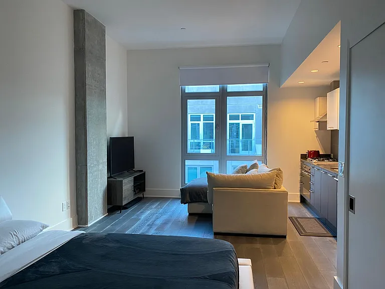 1075 Market St — Photo 3