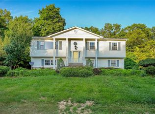 166 Schunnemunk Rd, Highland Mills, NY 10930